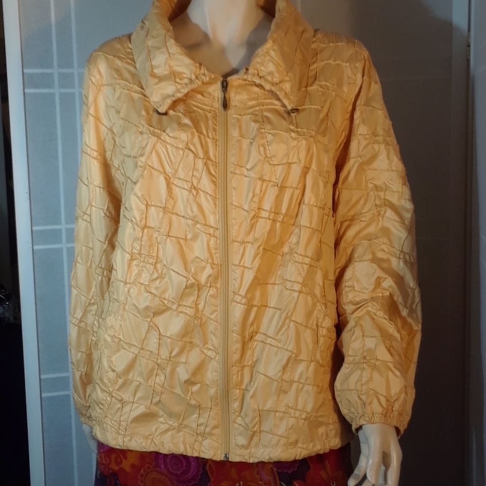 Chico's Zenergy yellow light jacket XL